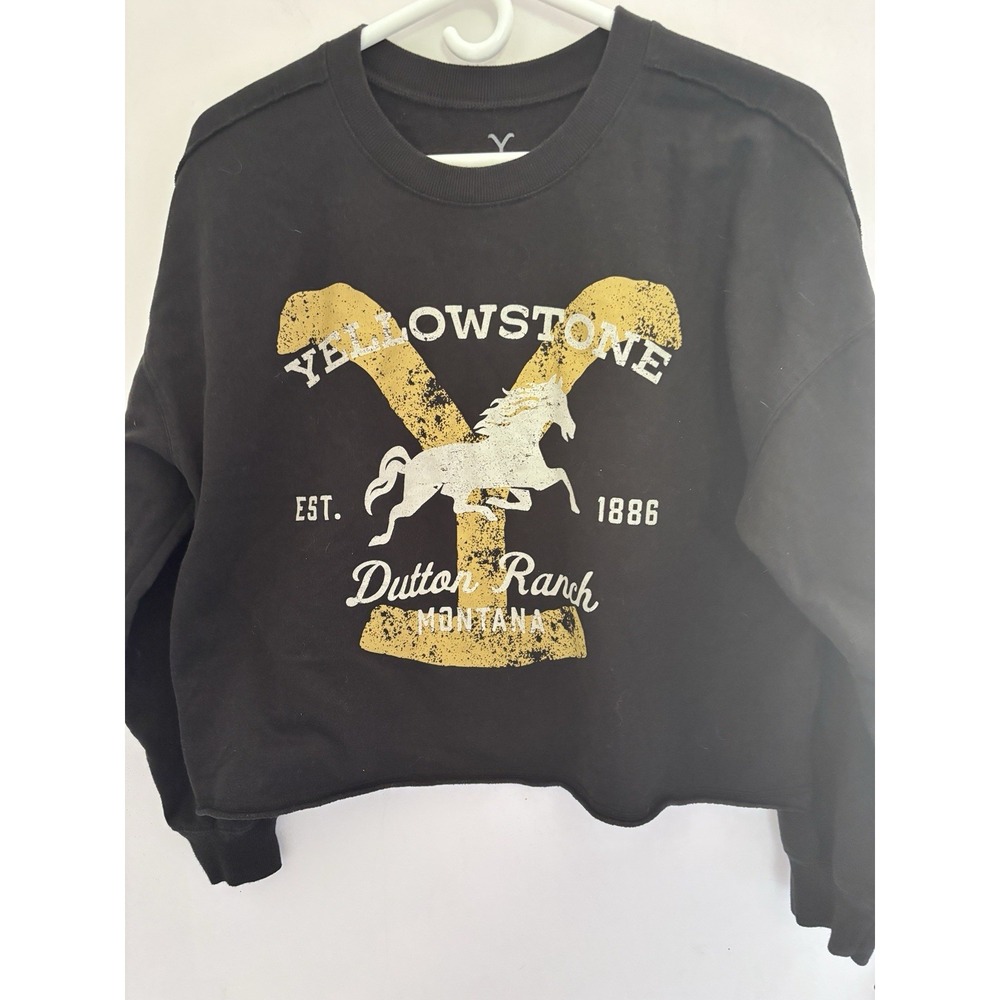 Yellowstone est. 1886 Dutton Ranch Graphic Sweatshirt XL Long Sleeve Crop 48x21